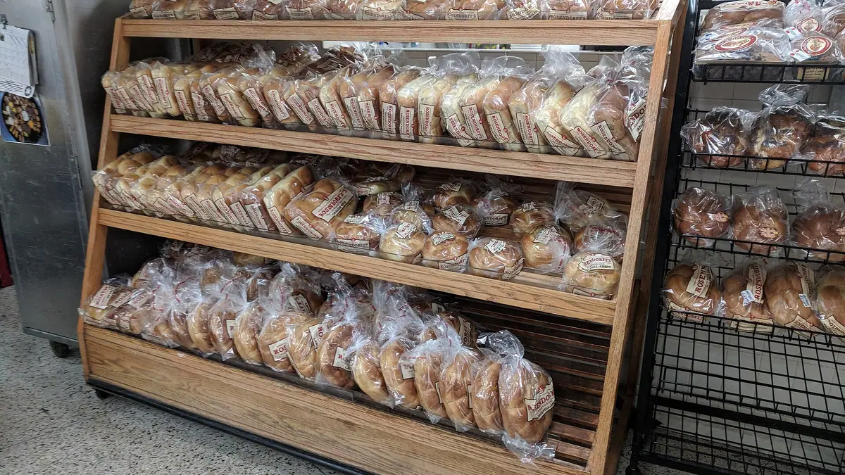 Wenzel's – bakery in Harrow Weald, London